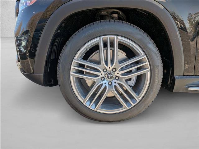 New 2026 Mercedes-Benz GLS 450 4MATIC image 10