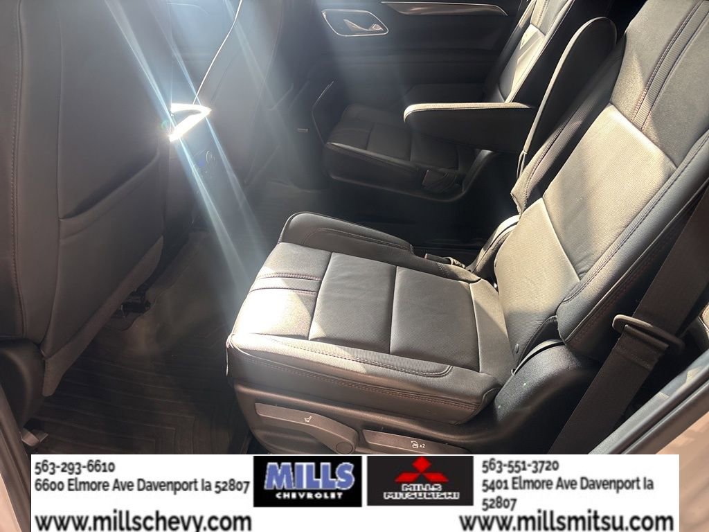 Used 2024 Chevrolet Tahoe RST w/ Sport Performance Package AWD/4WD image 13