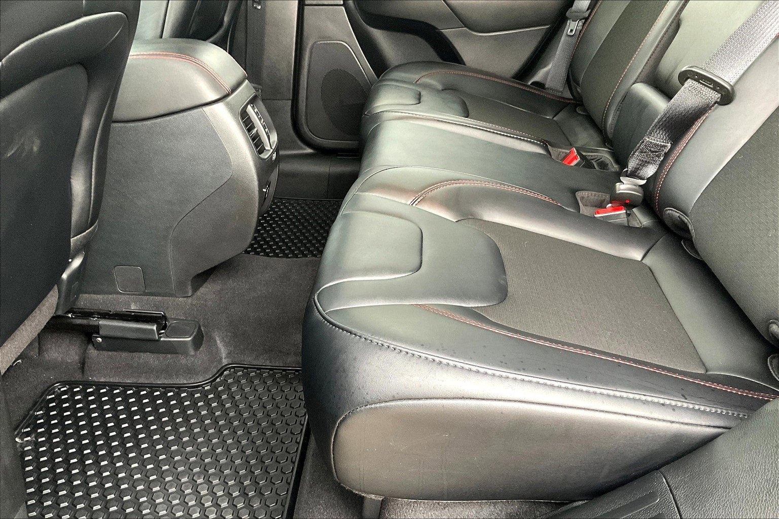 Used 2022 Jeep Cherokee Trailhawk w/ Trailer Tow Group image 17