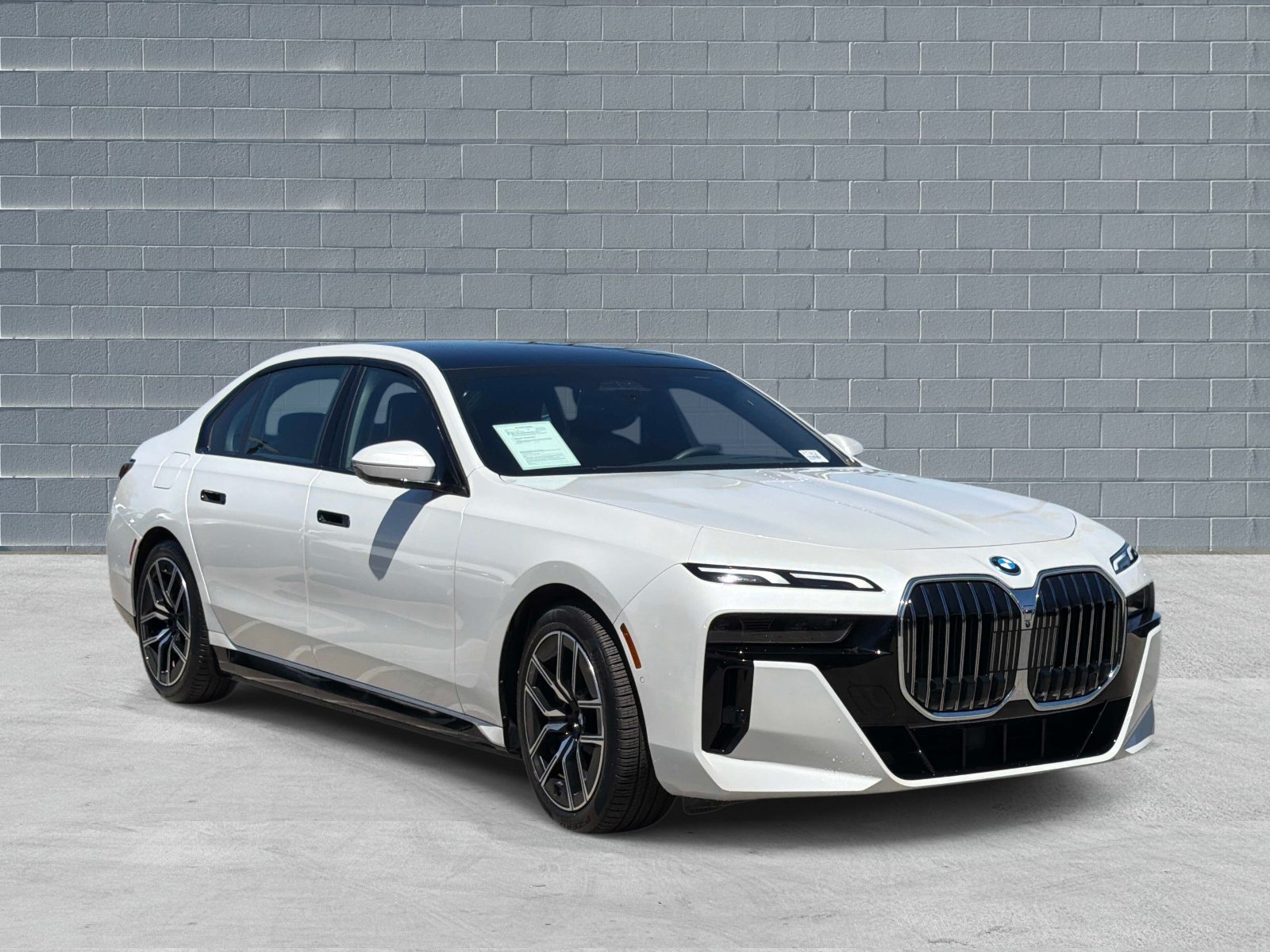 Used 2026 BMW 750e xDrive