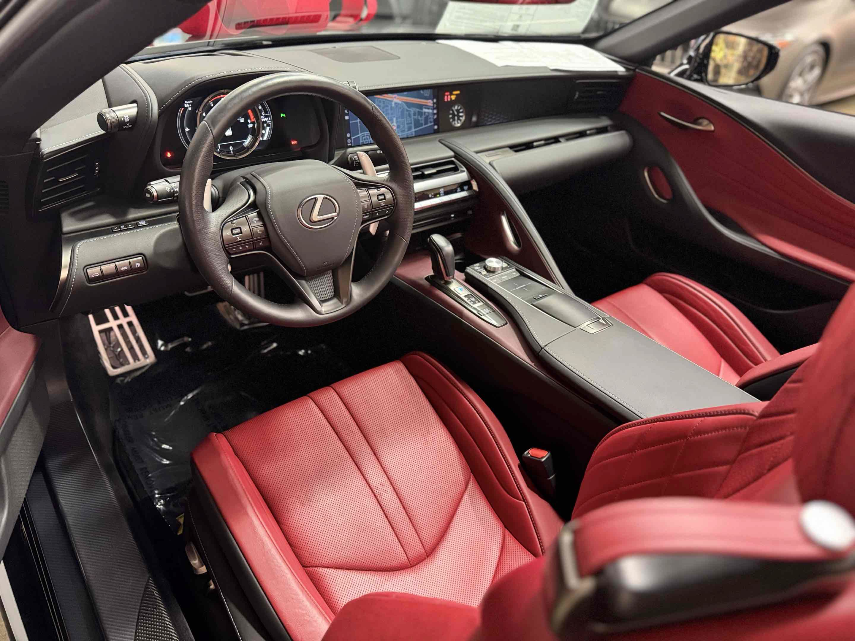 Used 2021 Lexus LC 500 Convertible w/ Touring Package RWD image 4