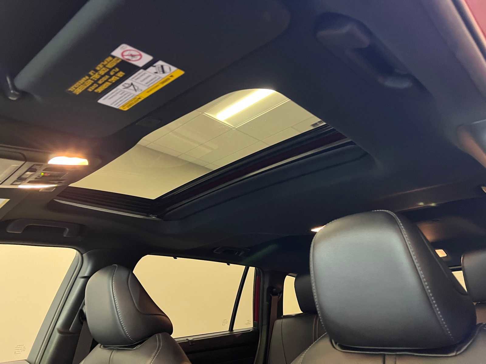 Certified 2024 Toyota Highlander XSE image 17