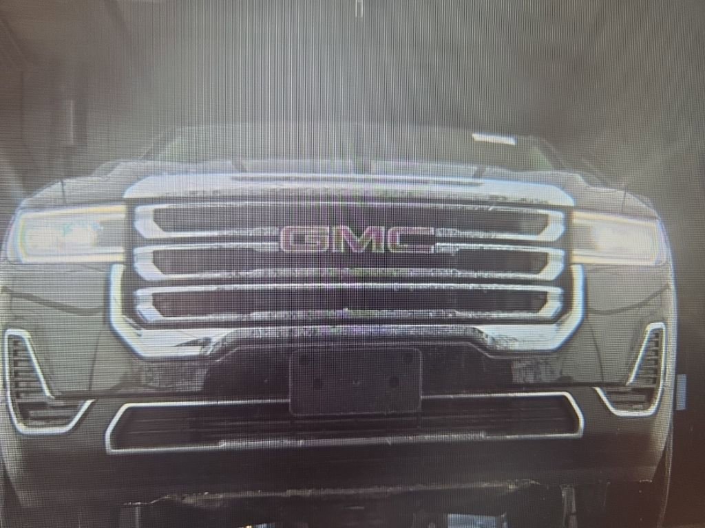 Used 2023 GMC Acadia SLE w/ Driver Convenience Package image 19