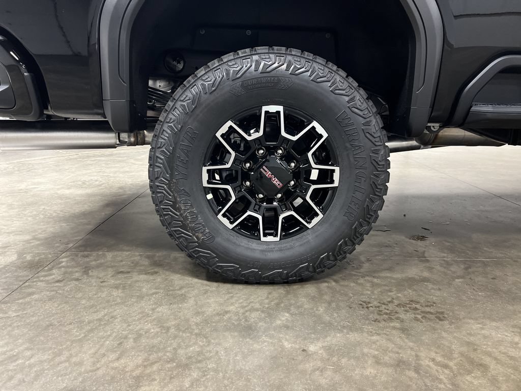 New 2026 GMC Sierra 2500 AT4X w/ LPO, Black Badging Package AWD/4WD image 10