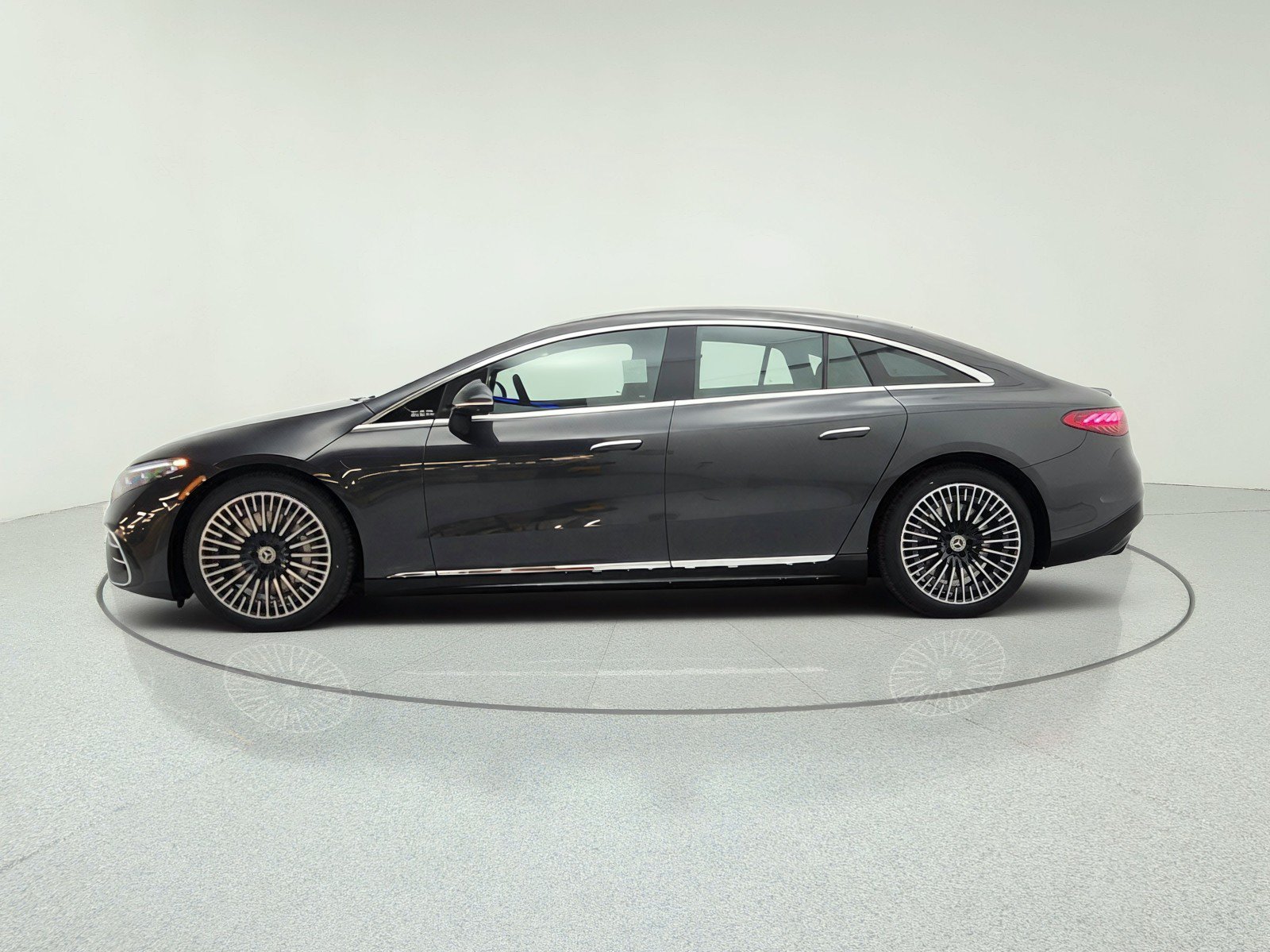 New 2026 Mercedes-Benz EQS 580 4MATIC Sedan image 8