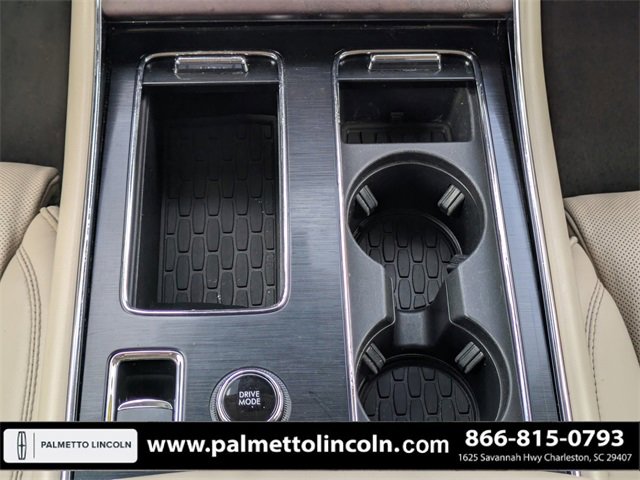 Used 2020 Lincoln Aviator Reserve w/ Equipment Group 201A image 22