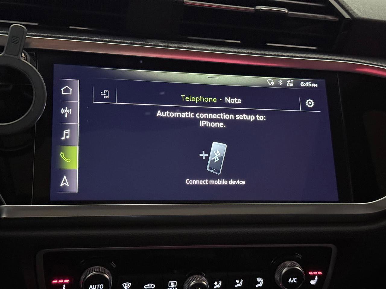 Used 2020 Audi Q3 2.0T Prestige w/ Prestige Package image 35