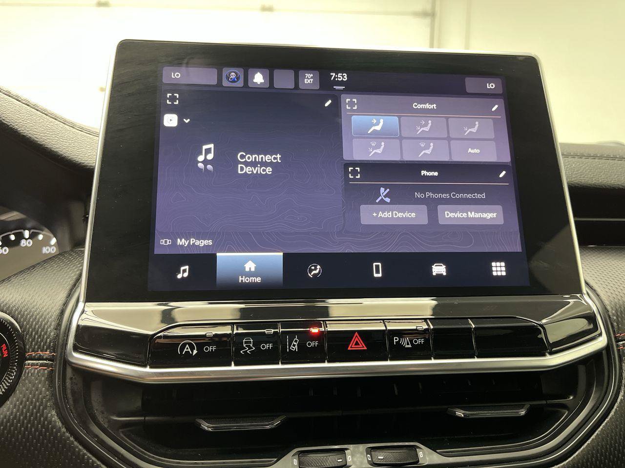 Used 2023 Jeep Compass Trailhawk AWD/4WD image 17