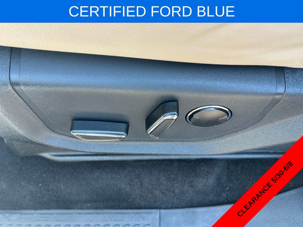 Certified 2022 Ford Expedition Max Limited AWD/4WD image 13