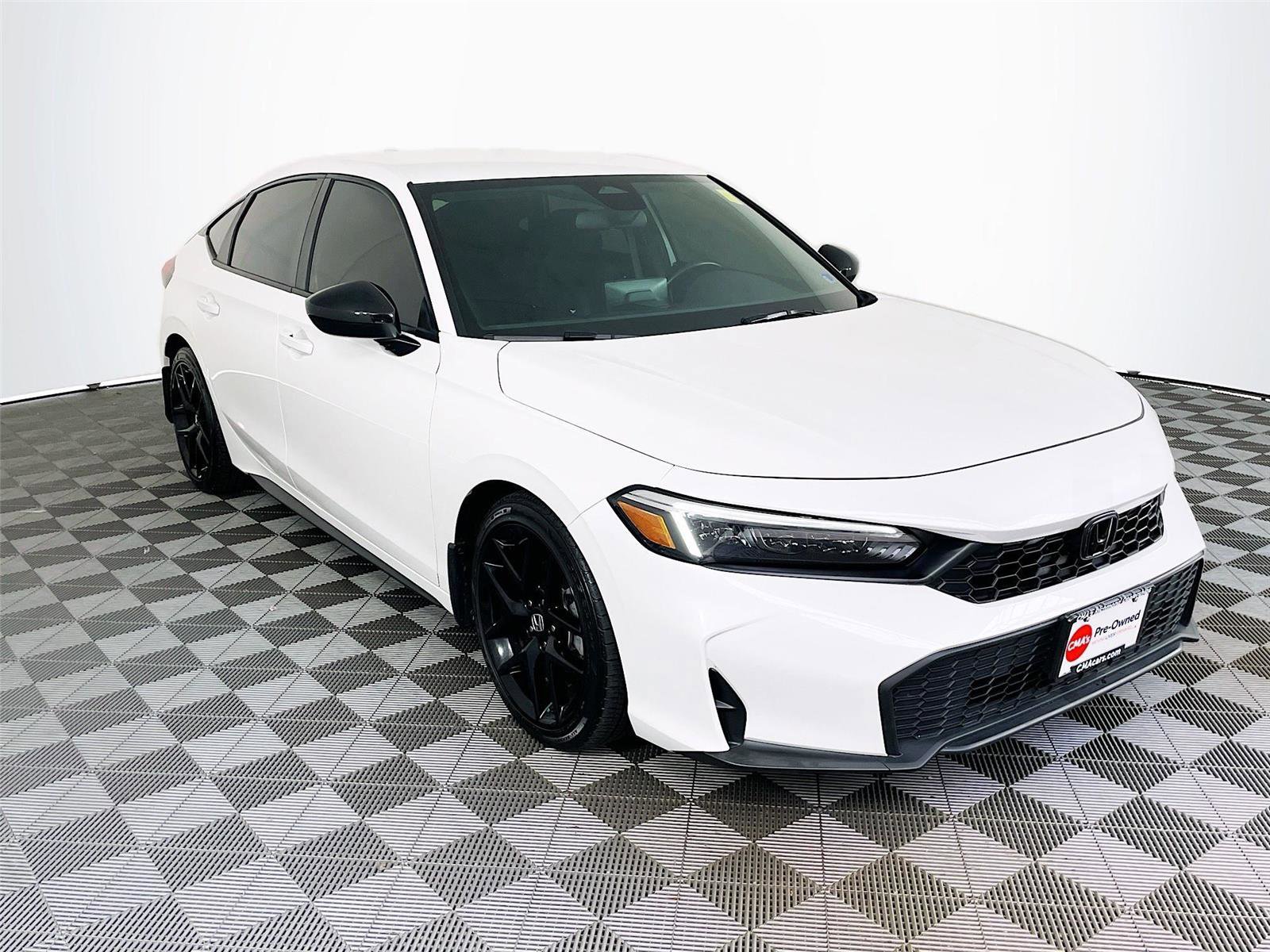 Used 2025 Honda Civic Sport image 1