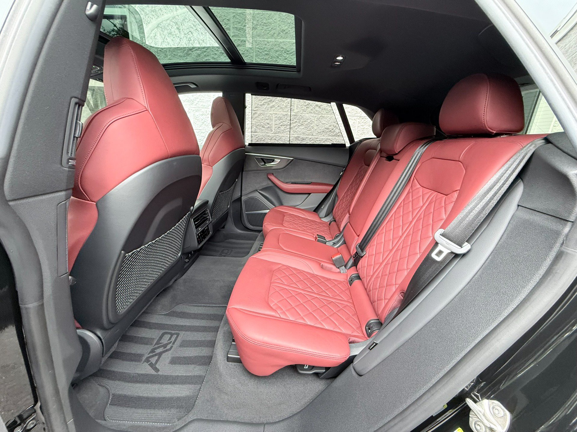Used 2023 Audi SQ8 Premium Plus AWD/4WD image 24