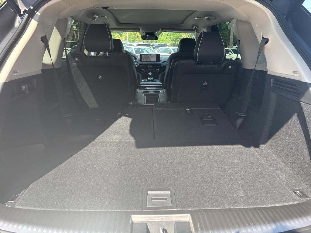 Certified 2023 Acura MDX SH-AWD w/ Advance Package image 8