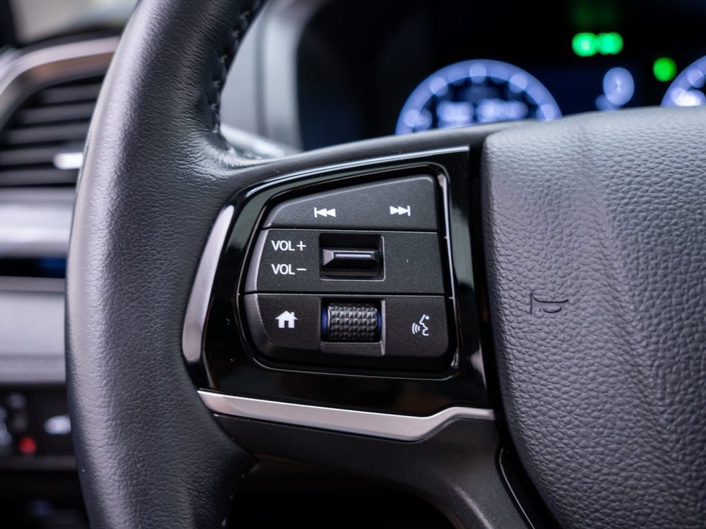 Used 2025 Honda Odyssey Elite image 34