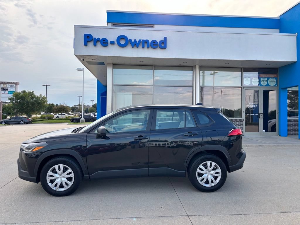 Used 2023 Toyota Corolla Cross L FWD image 8