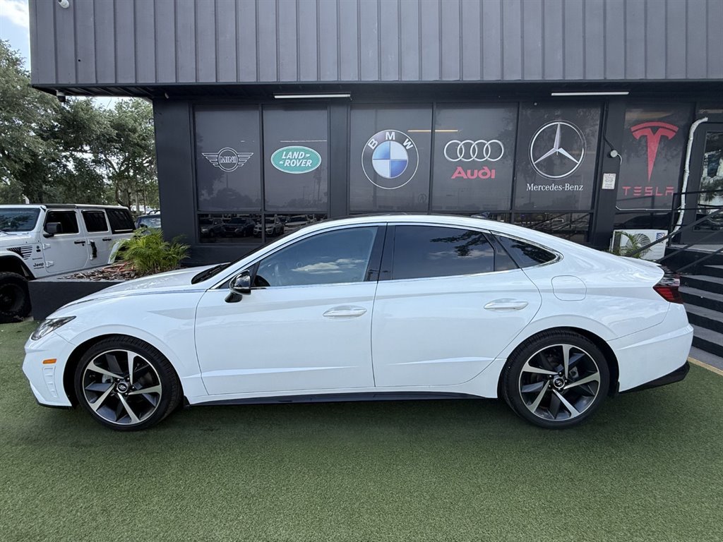 Used 2021 Hyundai Sonata SEL Plus w/ Tech Package FWD image 7