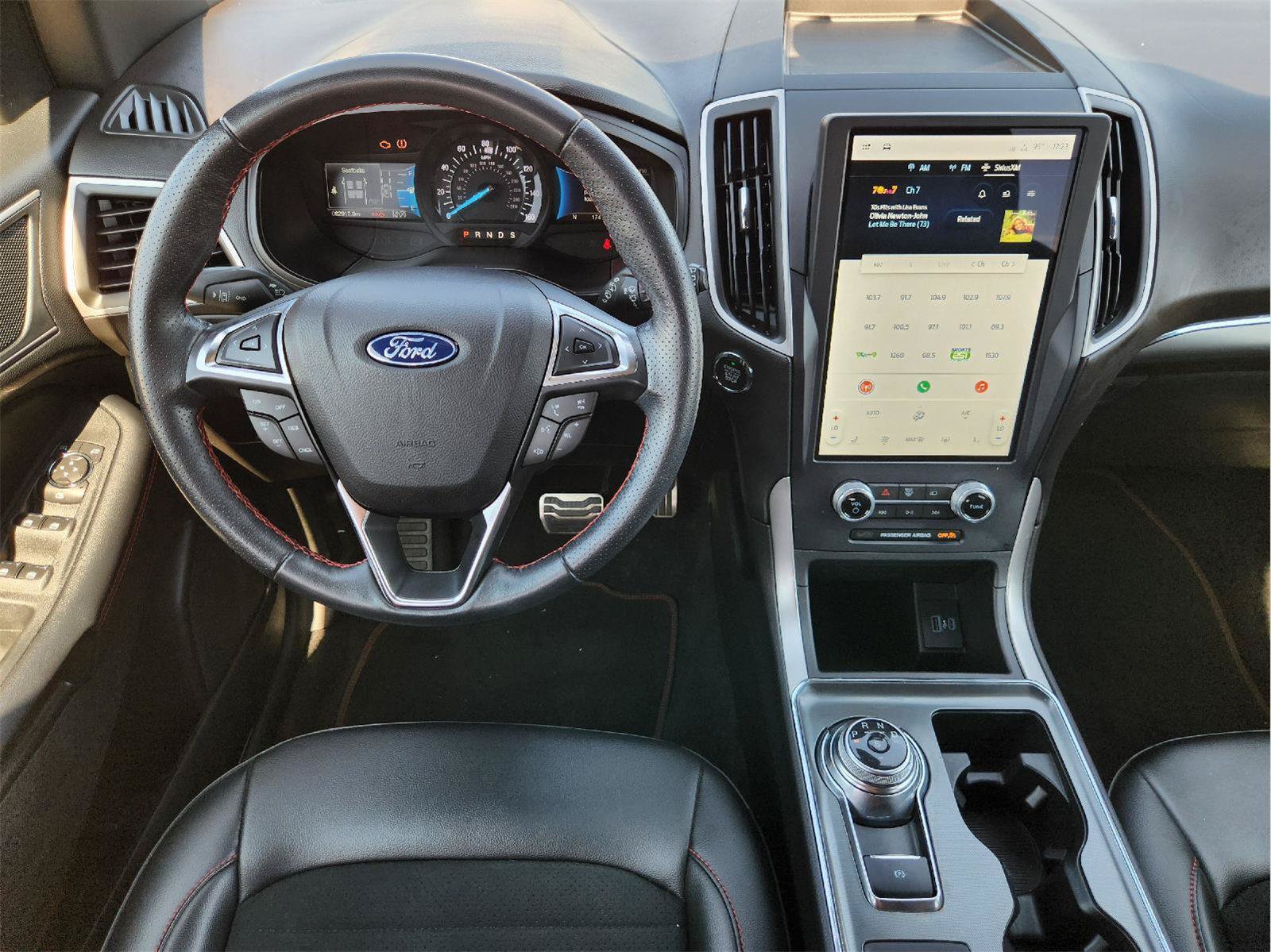 Used 2022 Ford Edge ST-Line AWD/4WD image 27