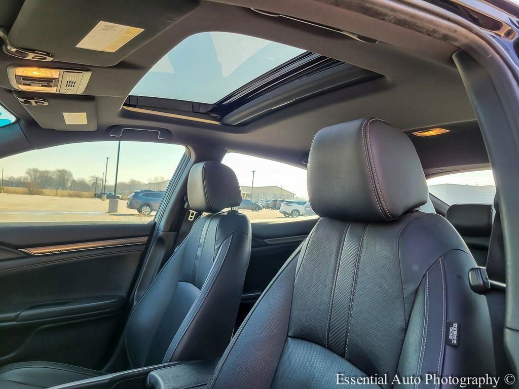 Used 2018 Honda Civic Sport Touring image 10
