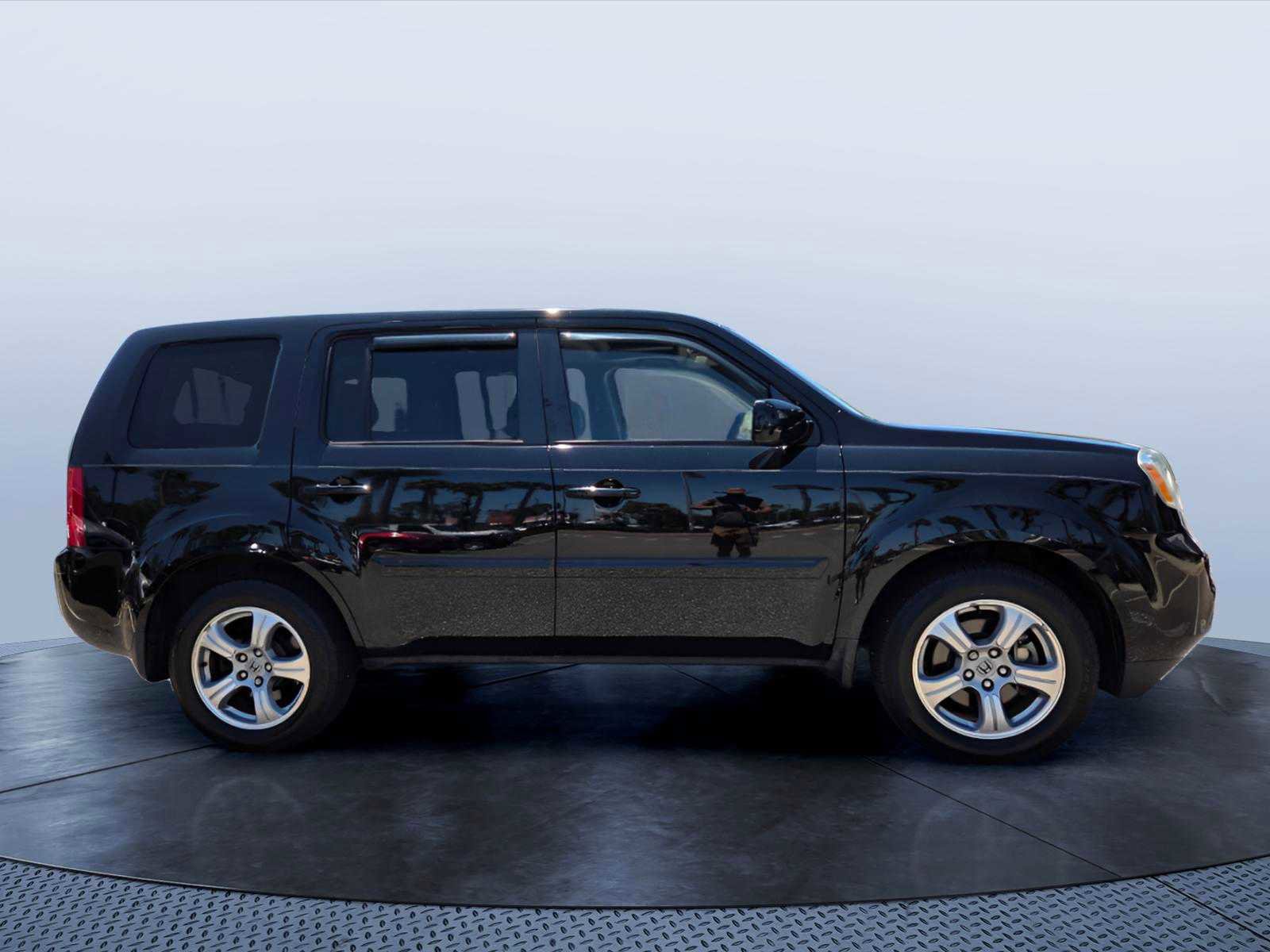 Used 2015 Honda Pilot EX-L image 6
