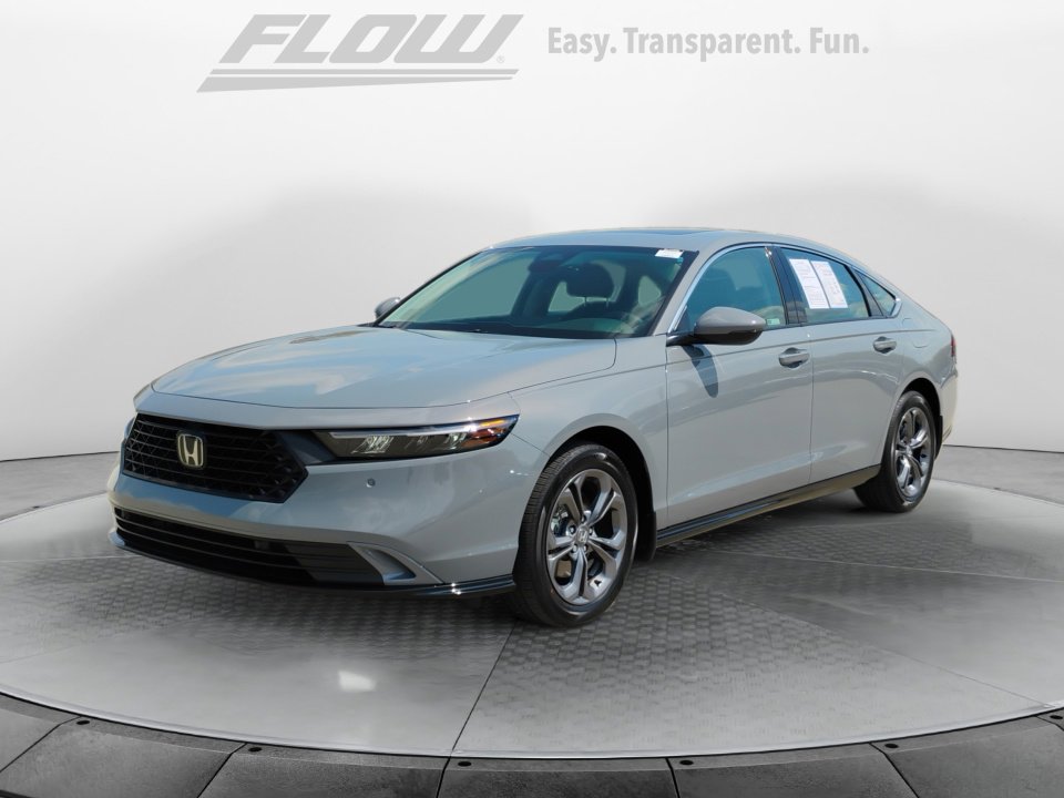 Certified 2025 Honda Accord EX-L image 3