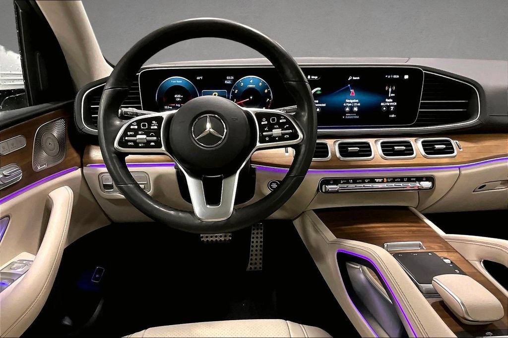 Used 2023 Mercedes-Benz GLS 450 4MATIC image 8
