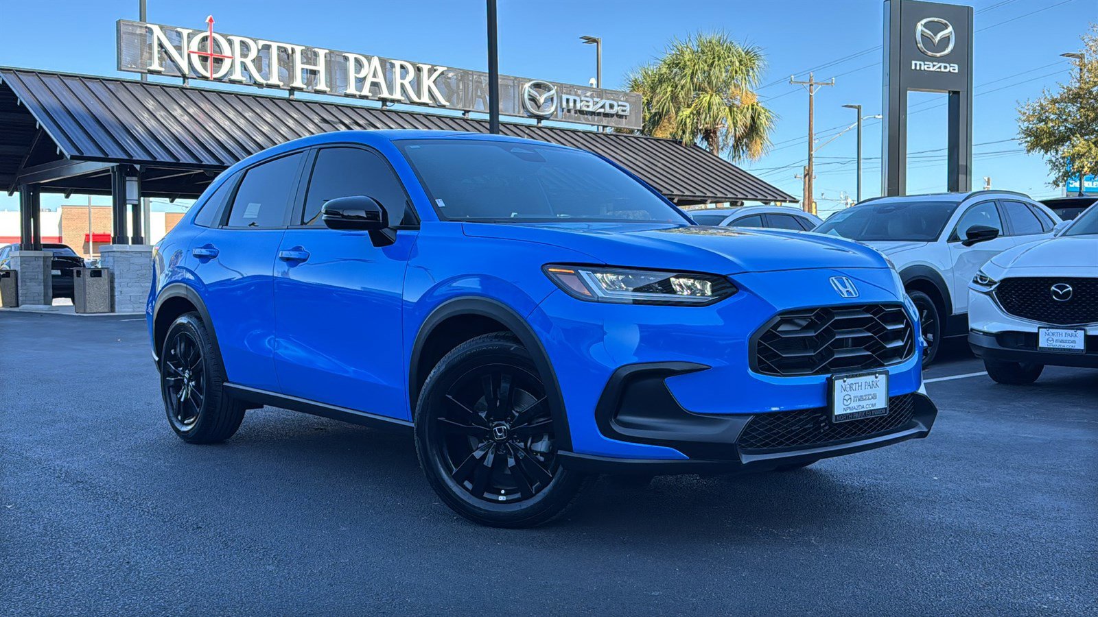 Used 2026 Honda HR-V Sport image 2