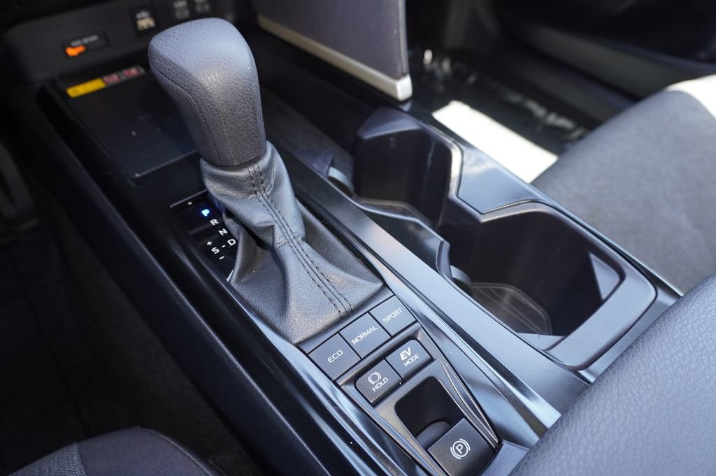 Certified 2025 Toyota Camry LE FWD image 15