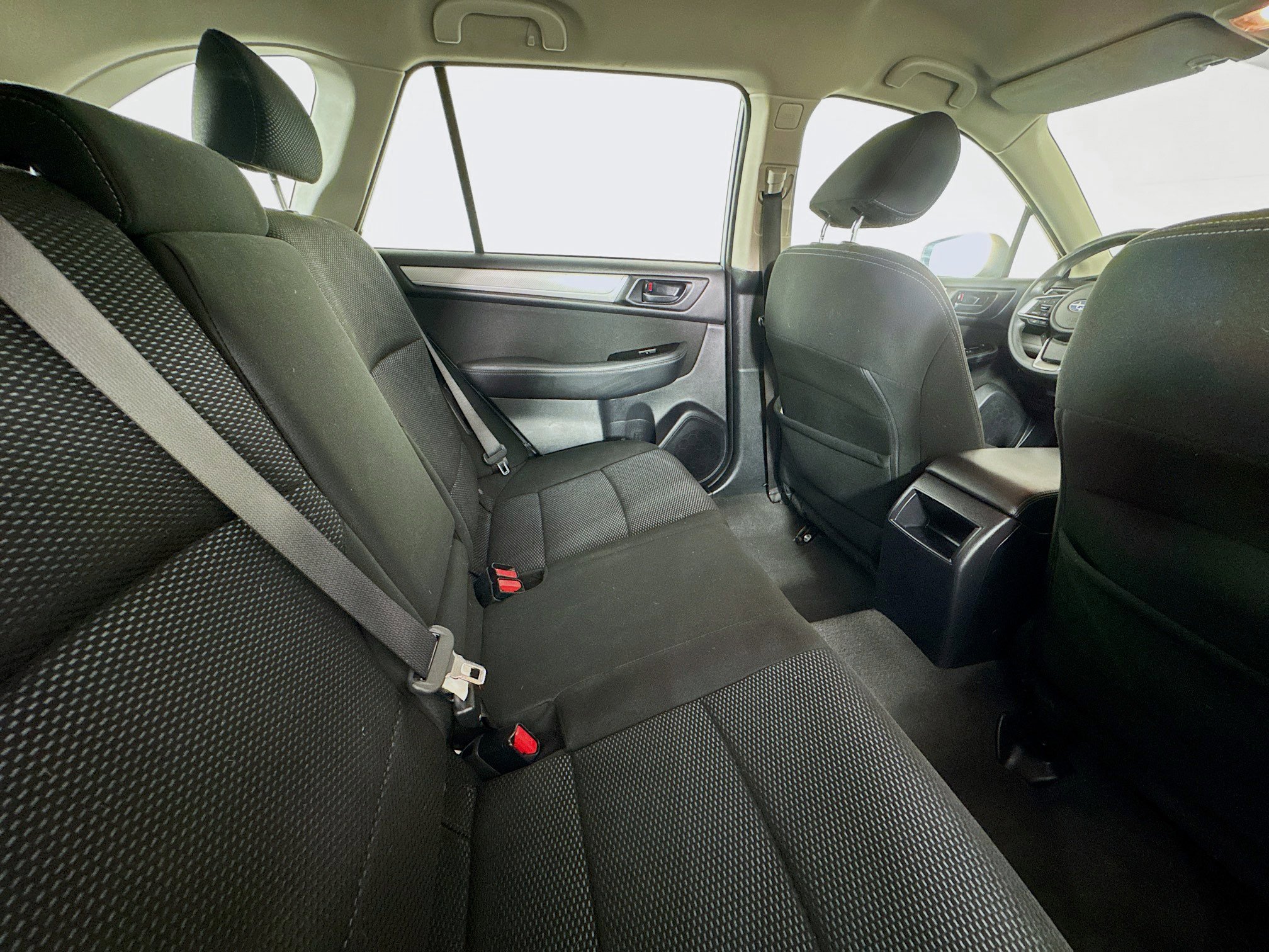 Used 2018 Subaru Outback 2.5i AWD/4WD image 25