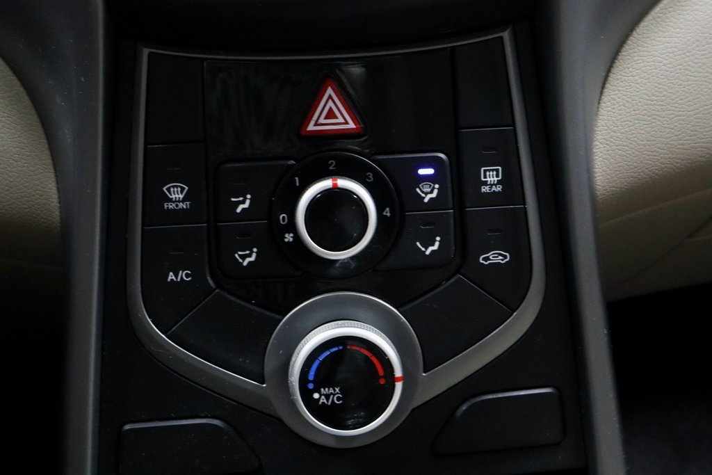 Used 2016 Hyundai Elantra SE w/ Option Group 02 image 30
