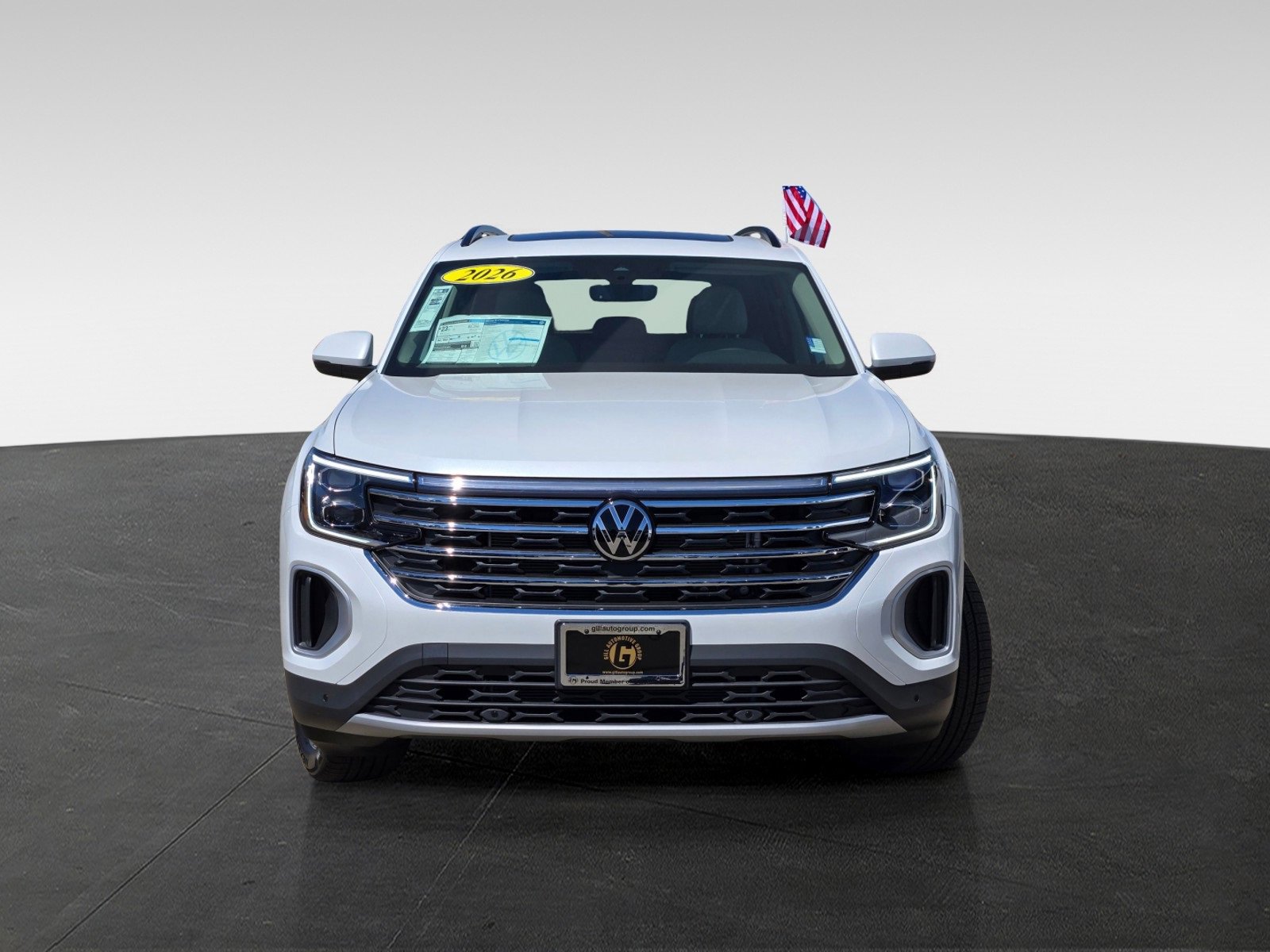 New 2026 Volkswagen Atlas SE image 2