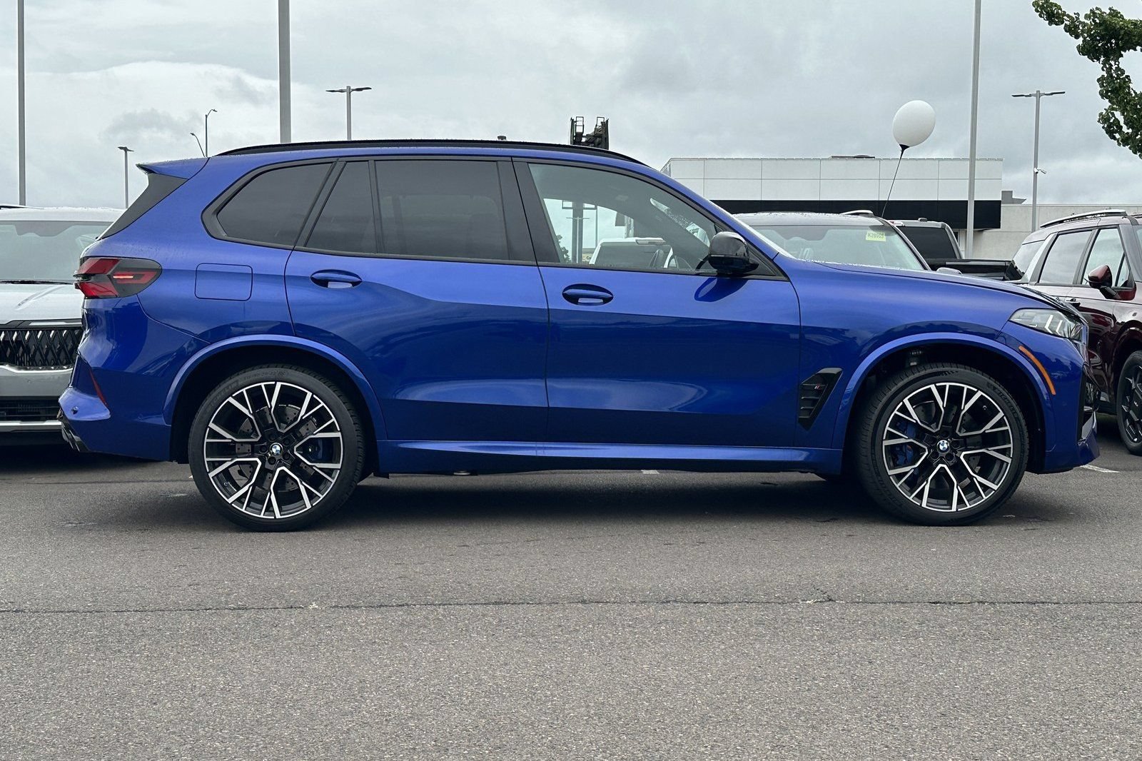Used 2026 BMW X5 M Competition w/ Executive Package AWD/4WD image 3