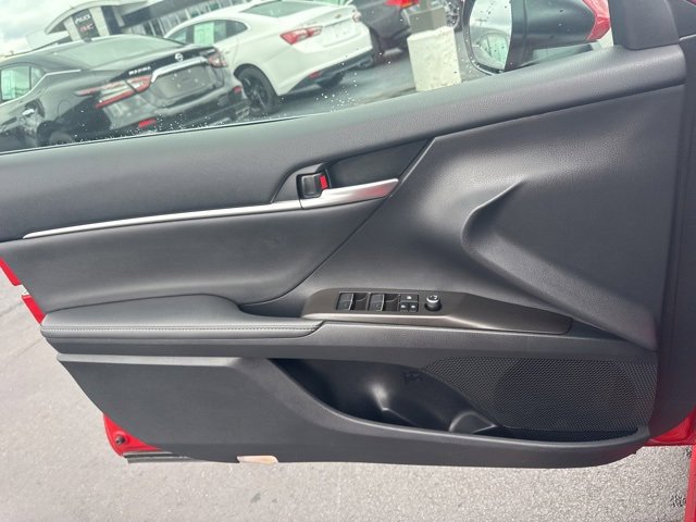 Used 2023 Toyota Camry XSE image 15