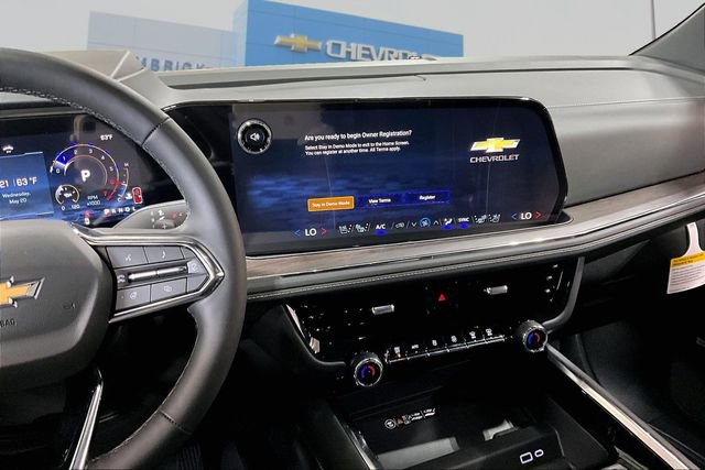 New 2026 Chevrolet Suburban Premier AWD/4WD image 7