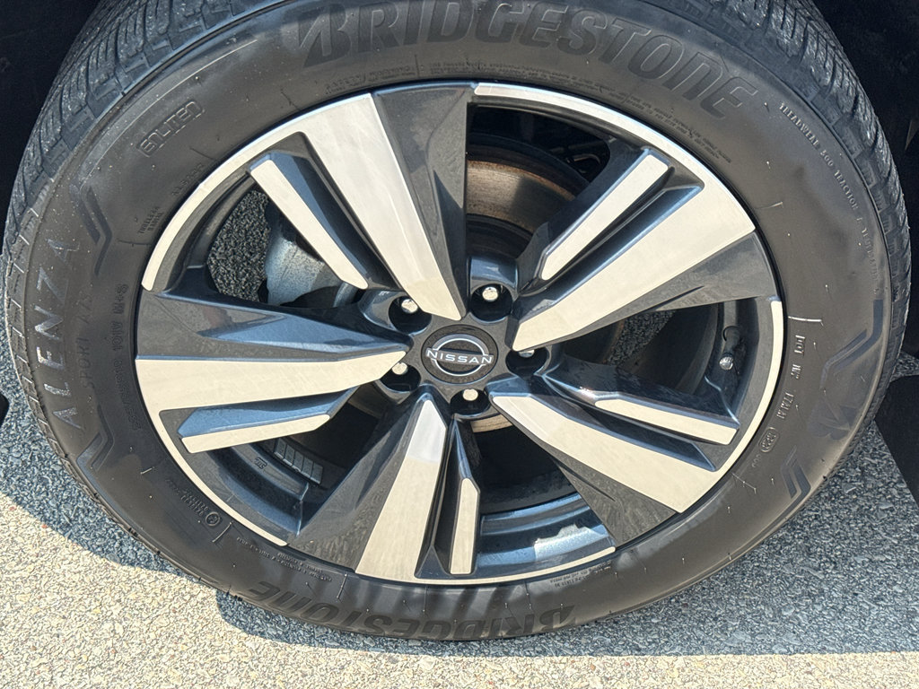 Certified 2023 Nissan Rogue SL w/ SL Premium Package AWD/4WD image 9