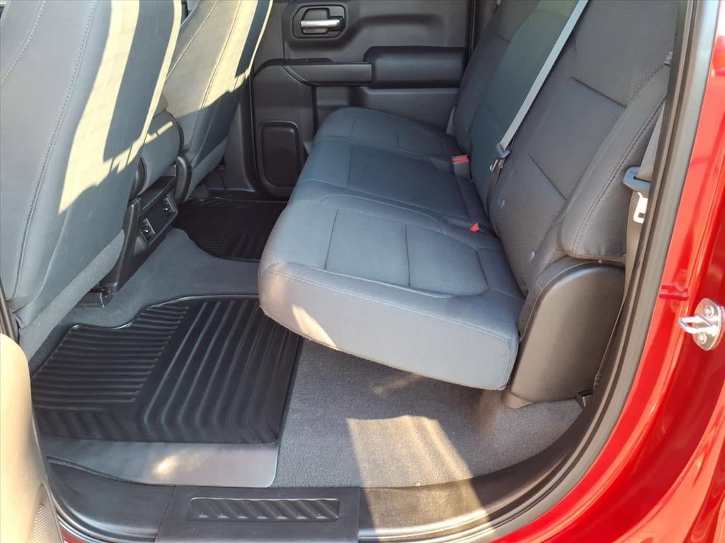 Used 2019 Chevrolet Silverado 1500 Custom Trail Boss w/ Custom Convenience Package AWD/4WD image 13