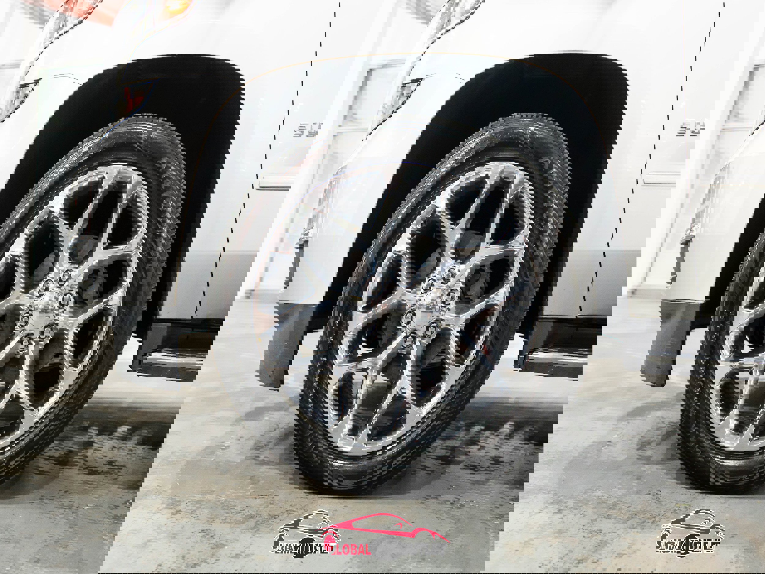 Used 2017 Chevrolet Suburban Premier image 9