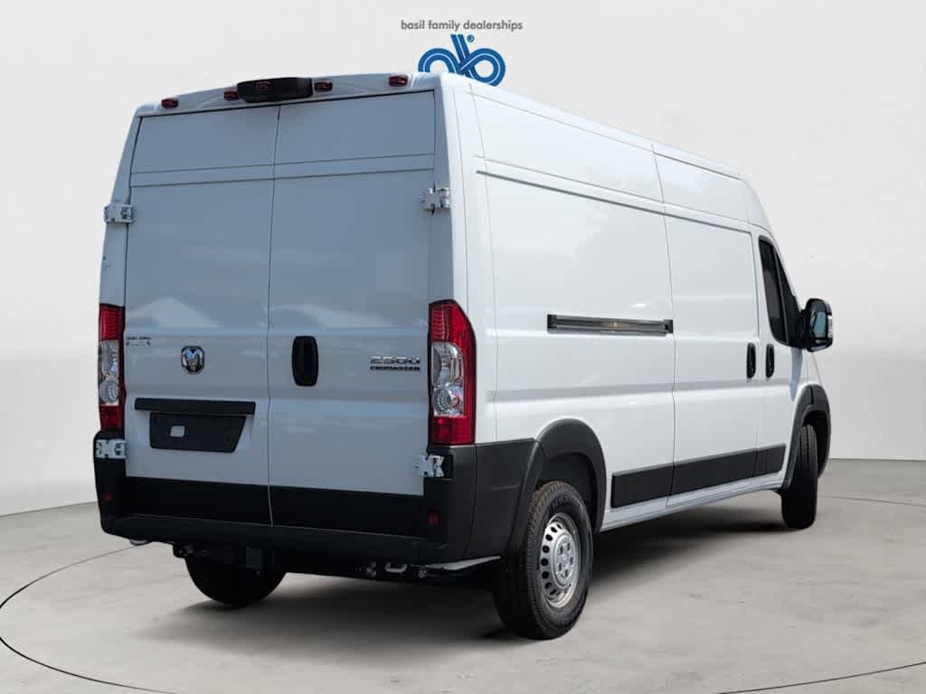 Used 2023 RAM ProMaster 2500 FWD image 8