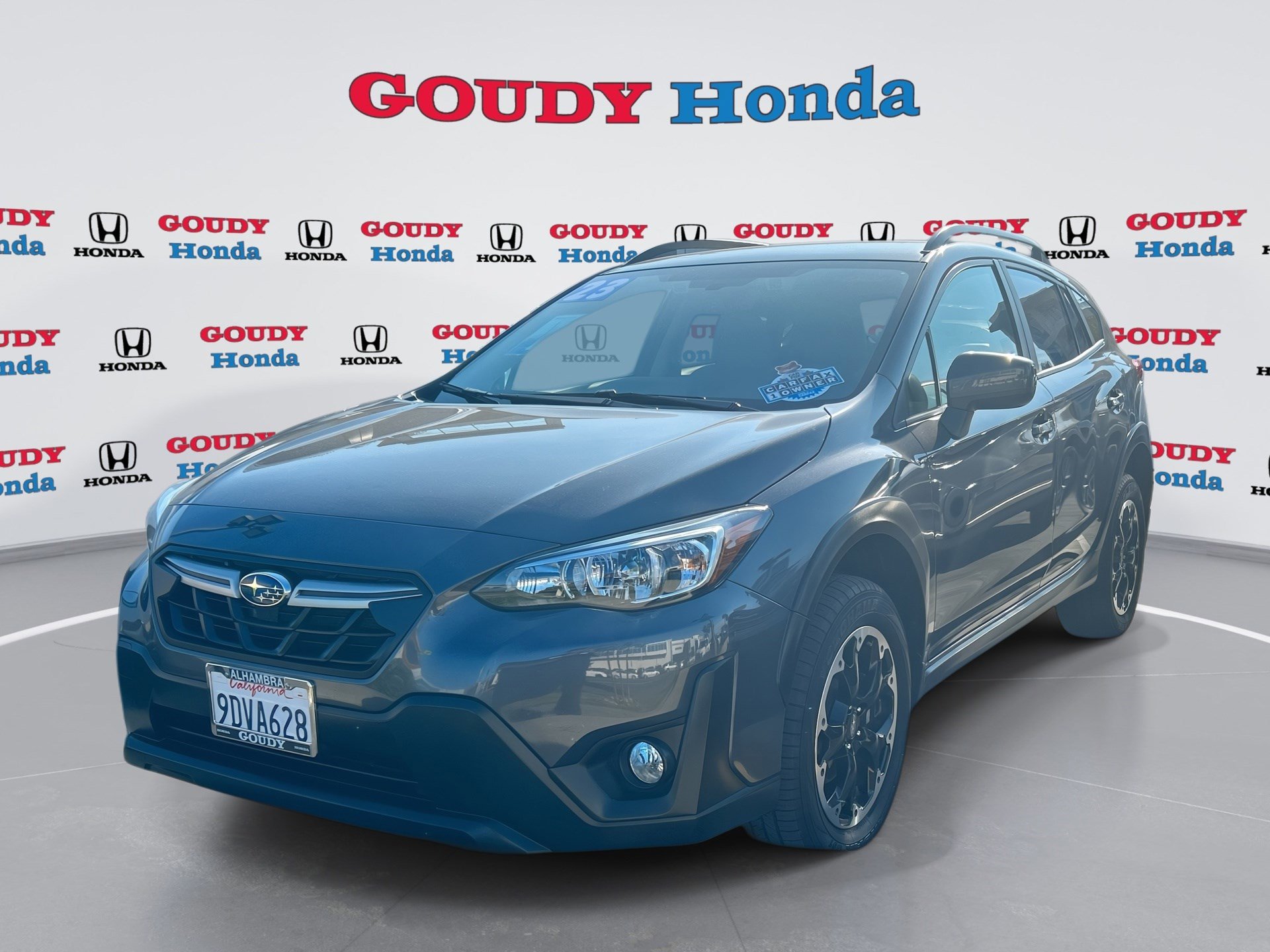 Used 2023 Subaru Crosstrek 2.0i Premium image 1