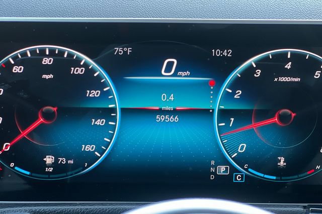 Used 2021 Mercedes-Benz GLB 250 image 30