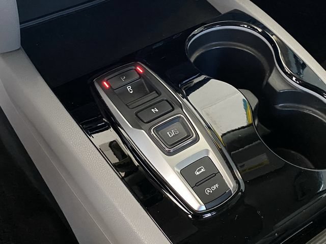 Certified 2019 Honda Pilot Touring image 30