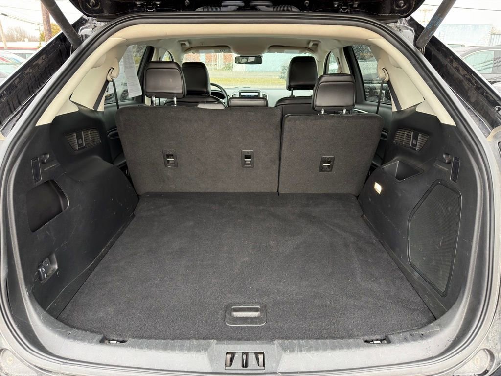 Used 2024 Ford Edge Titanium image 36