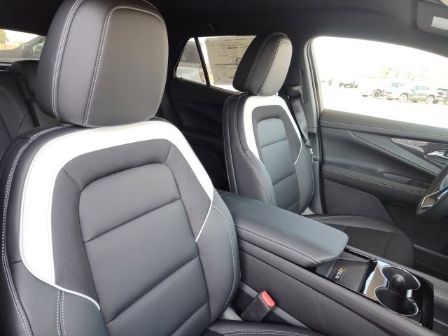 New 2025 Chevrolet Blazer EV LT image 23