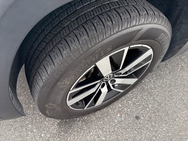 Used 2021 Volkswagen Atlas SE image 4