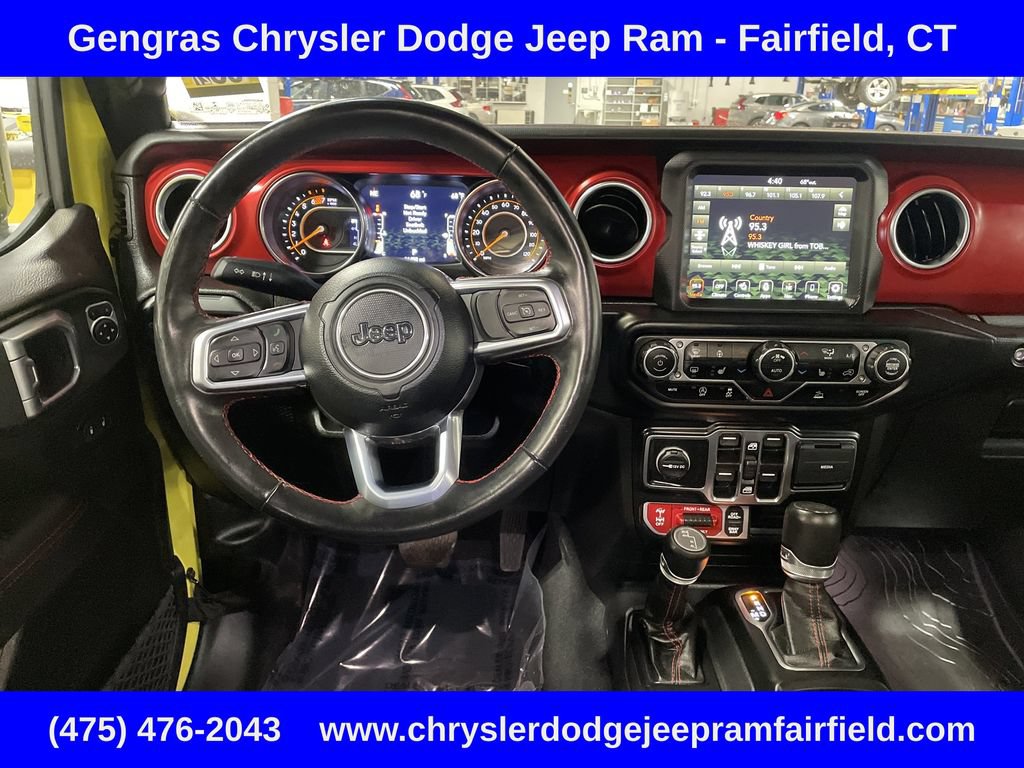 Used 2023 Jeep Wrangler Unlimited Rubicon w/ Cold Weather Group AWD/4WD image 41