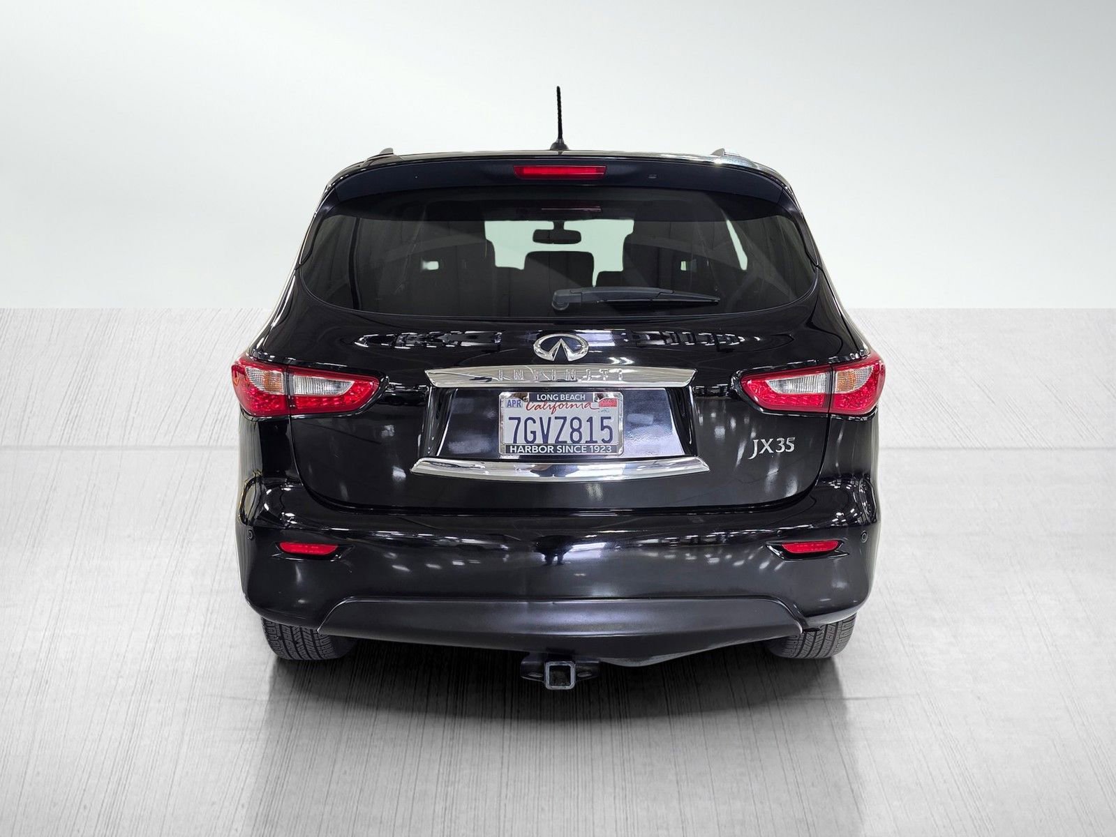 Used 2013 INFINITI JX35 FWD w/ Premium Pkg image 6