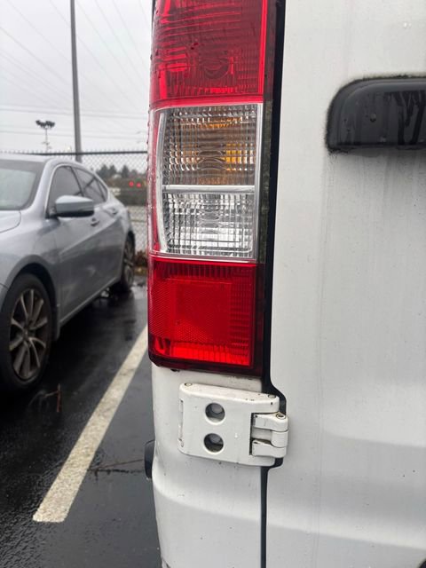 Used 2012 Nissan NV 2500 SV w/ Side Curtain Airbag Pkg image 10