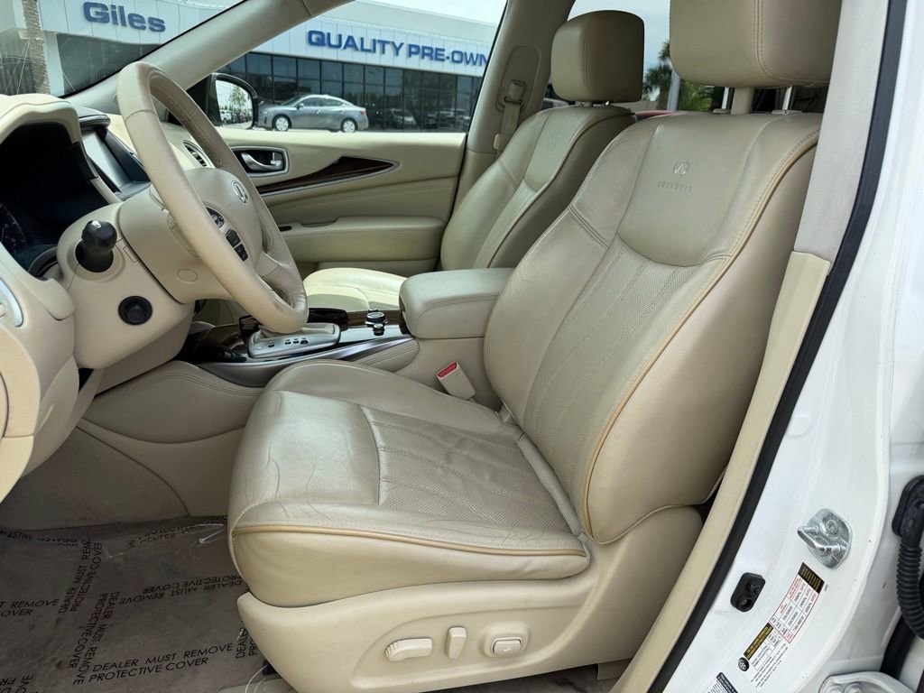 Used 2014 INFINITI QX60 FWD w/ Deluxe Touring Package image 11