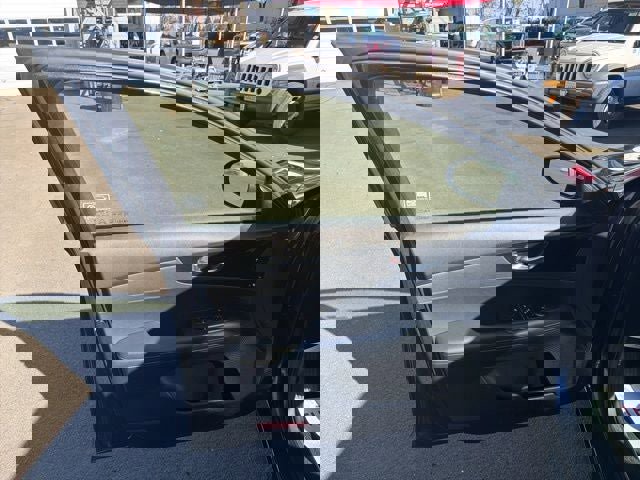 Used 2019 Kia Forte S w/ S Premium Package image 9