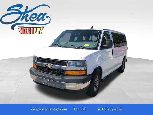 Used 2018 Chevrolet Express 2500 LT w/ LT Preferred Equipment Group RWD video 1