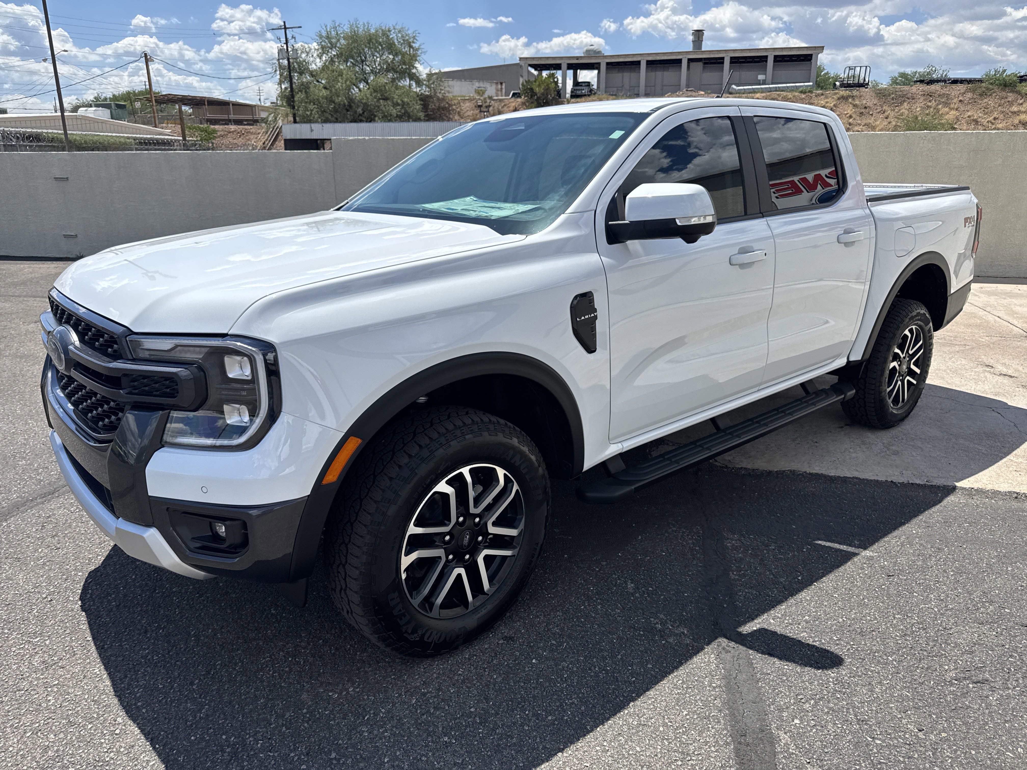 New 2025 Ford Ranger Lariat w/ FX4 Off-Road Package image 3