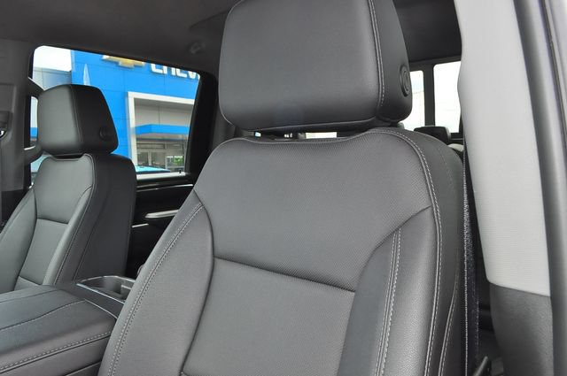 Used 2024 Chevrolet Silverado 2500 LTZ w/ LTZ Convenience Package AWD/4WD image 10